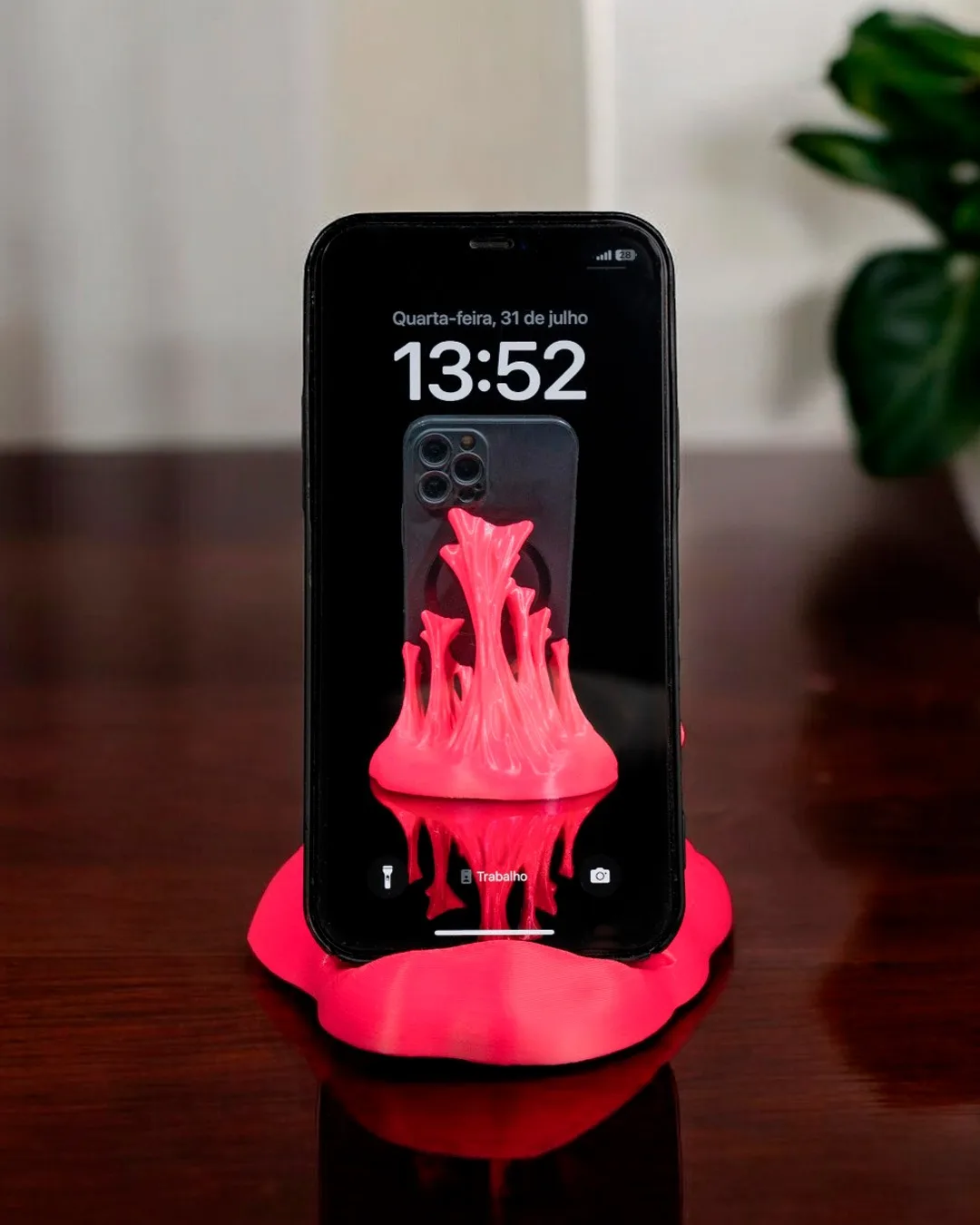 Sticky Phone Stand - Image 3
