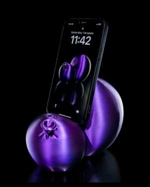 Balloon Phone Stand